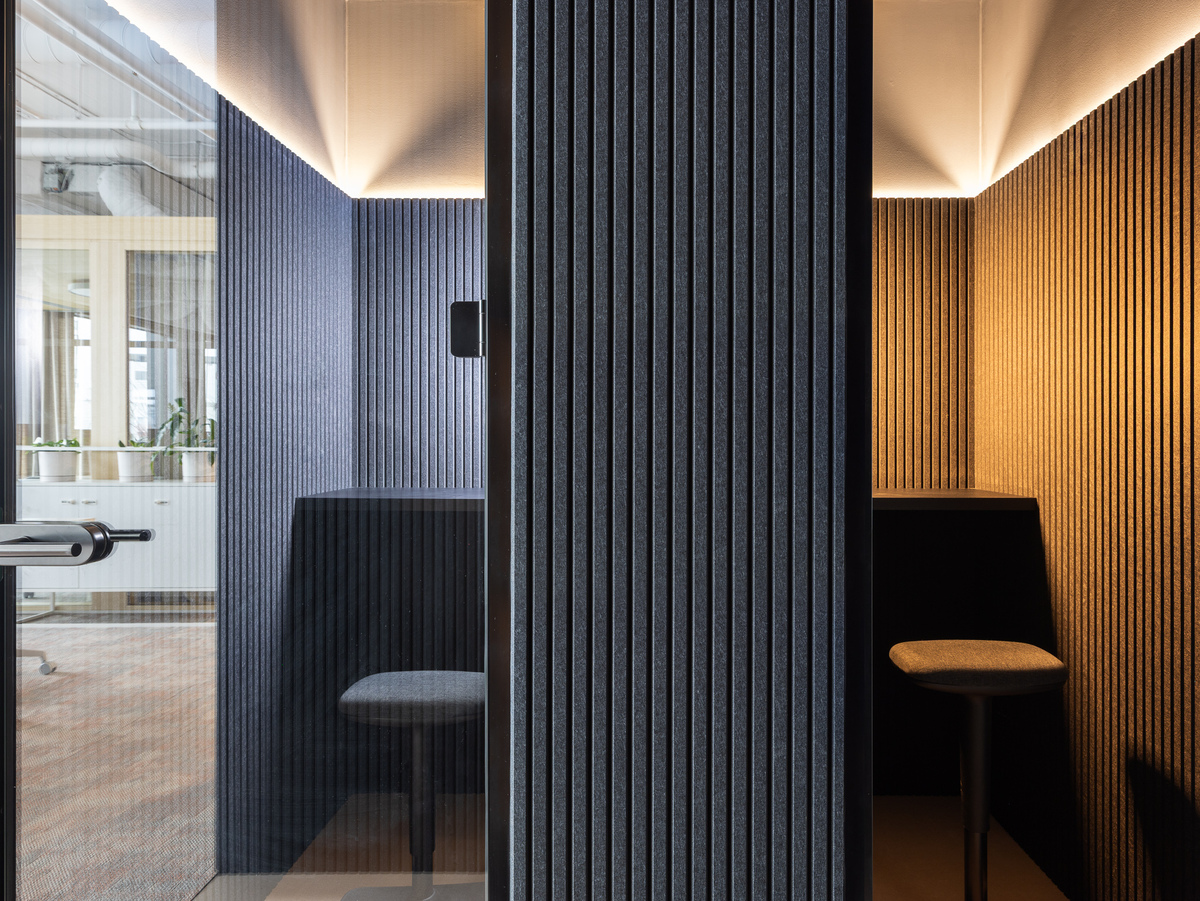 Akustická kabína v pracovnom priestore